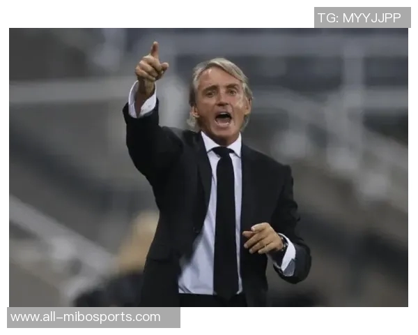 法媒报道萨德关注巴黎FC后卫谢尔吉曼奇尼执教下的潜力球员